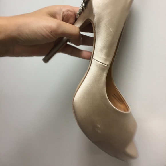 Badgley Mischka Heels - Picture 6 of 6